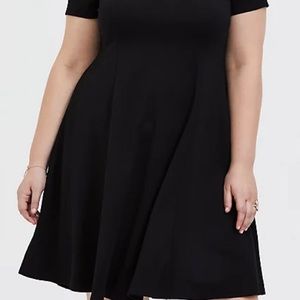 TORRID BLACK PONTE MOCK NECK FLUTED MINI DRESS